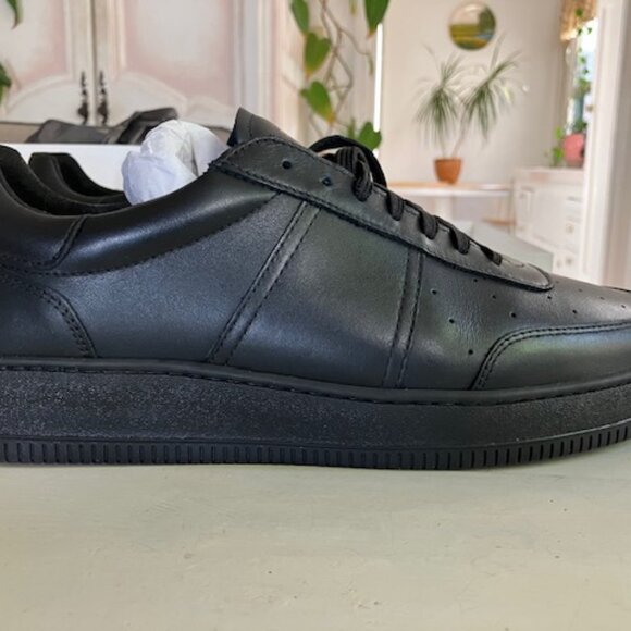 SANDRO men's black Smooth Leather Sneakers US 11.5 / FR 44 NWT OP $320.00 - Picture 8 of 10